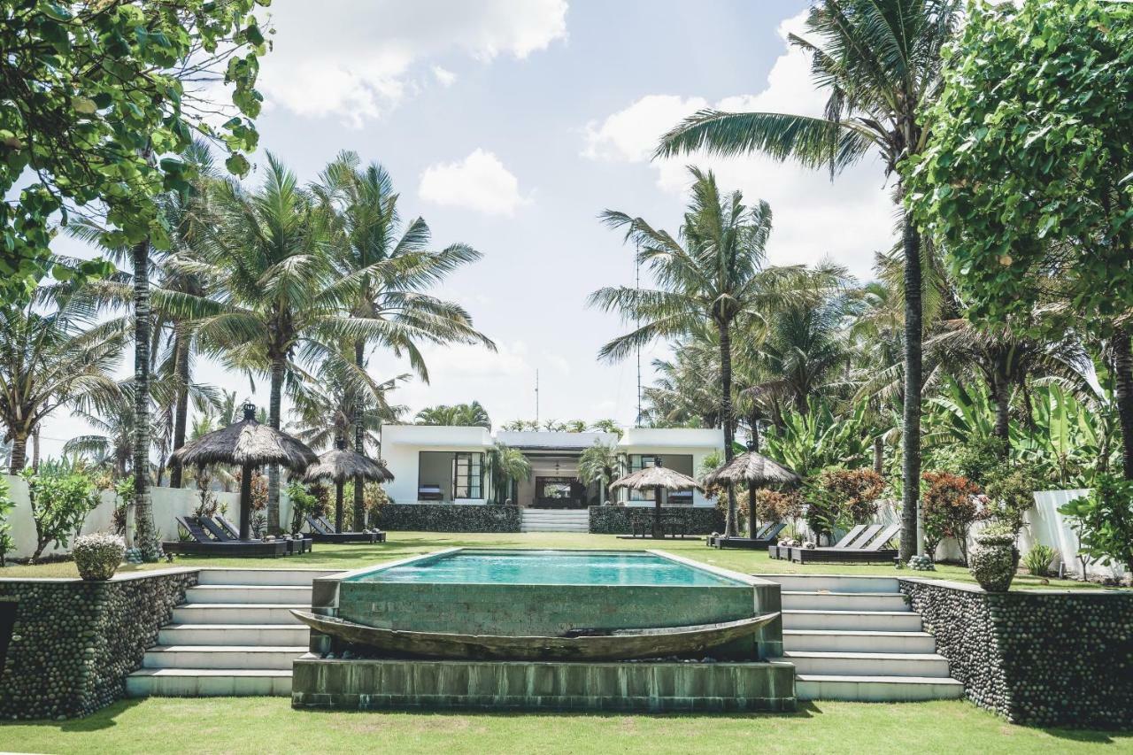 Pantai Hitam Villa Selemadeg 외부 사진