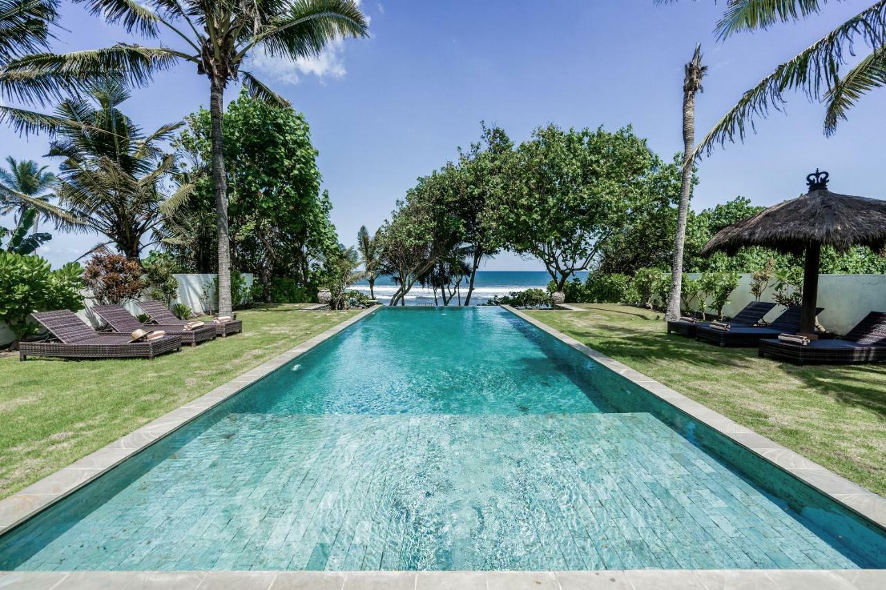 Pantai Hitam Villa Selemadeg 외부 사진